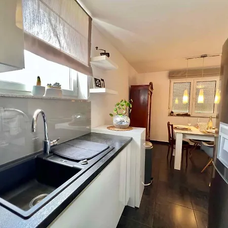 In 44153 Apartment Crikvenica