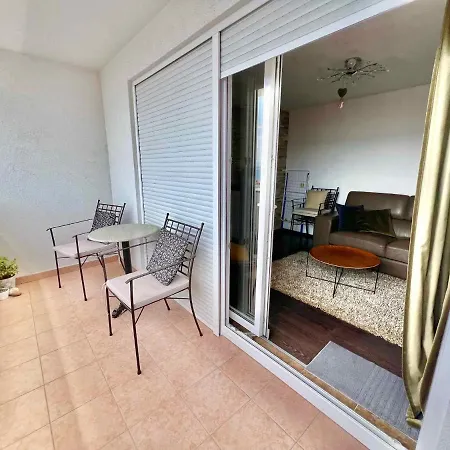 In 44153 Apartment Crikvenica