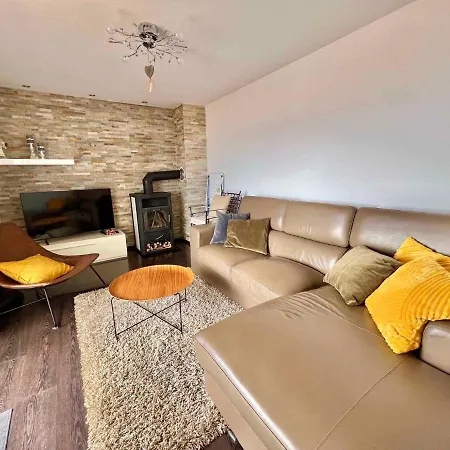 In 44153 تْسْغيكفانِتْسا